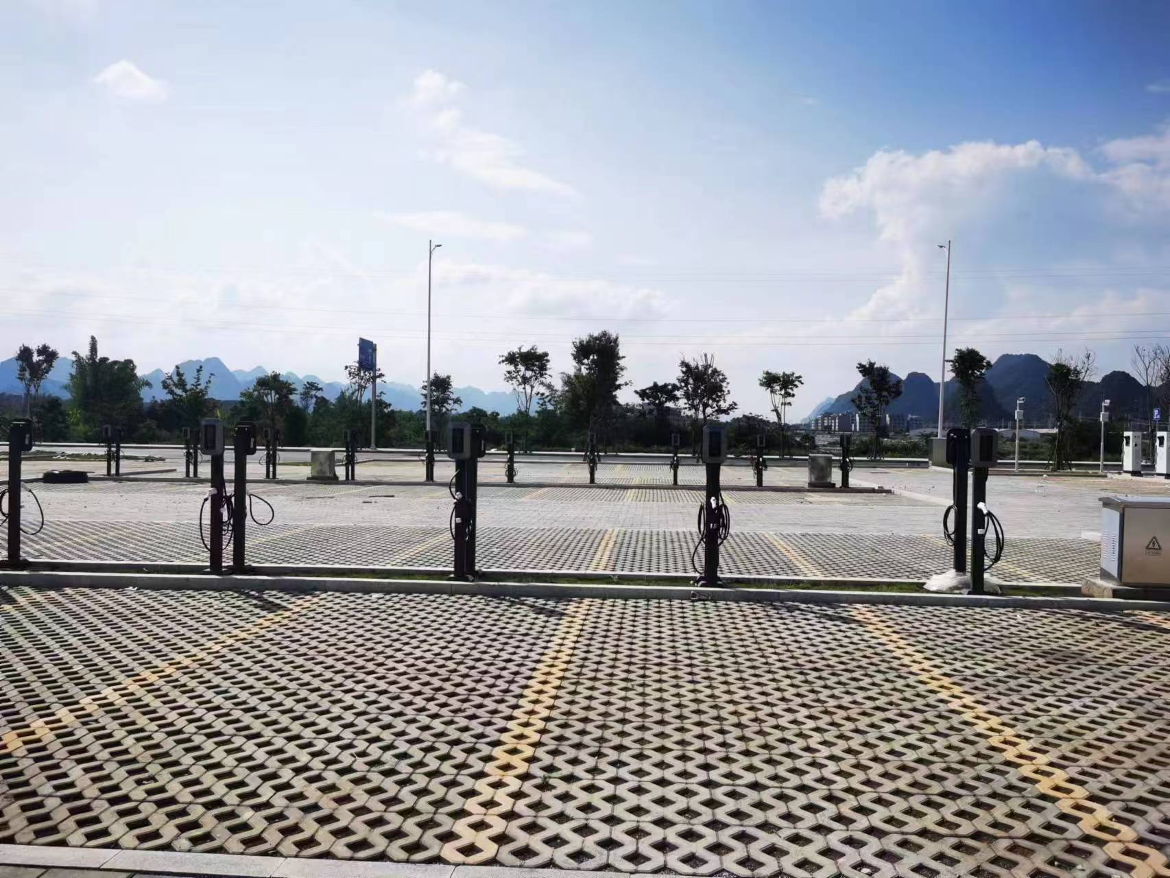 广西都安高铁站